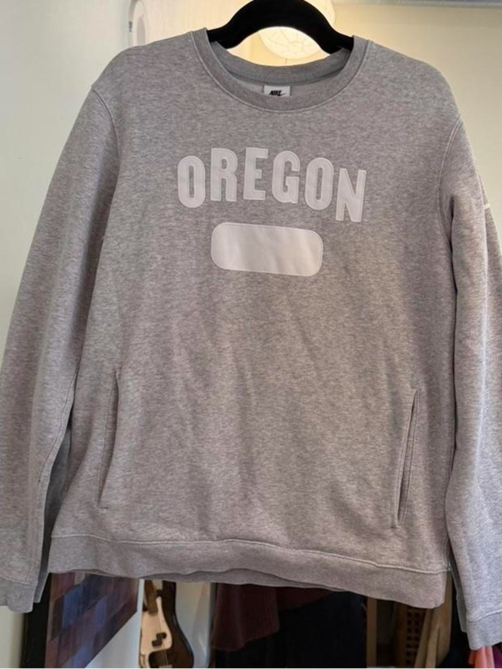 Nike Light Gray Crewneck Sweatshirt with White Appliqué